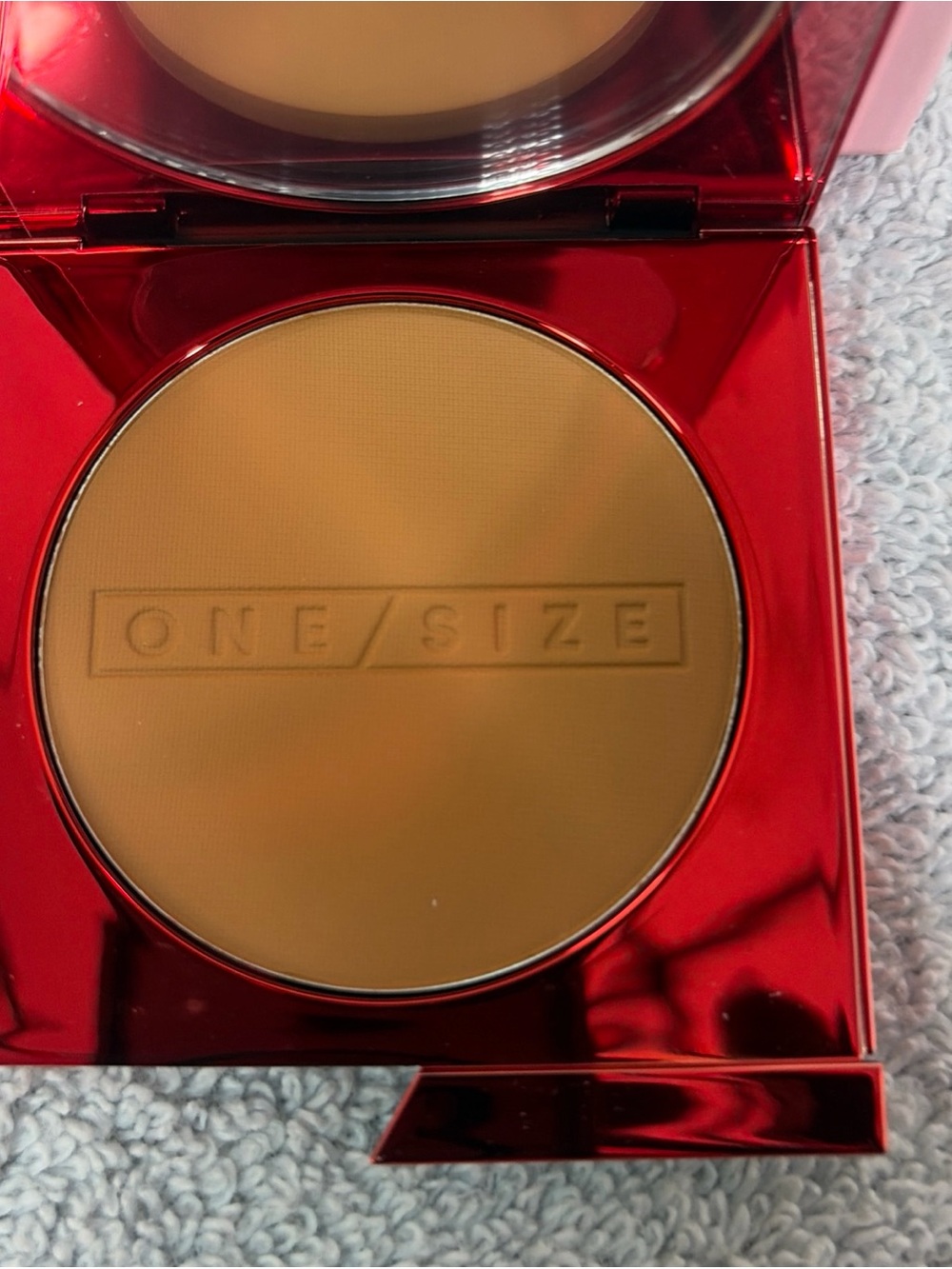 ONE/Size turn up the base versatile foundation Dark 4 (G) BNIB stk#EC0109
